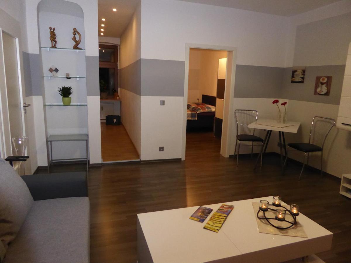 Weiss-Ferienwohnung Quedlinburg Bagian luar foto