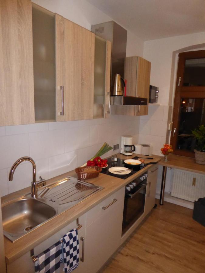 Weiss-Ferienwohnung Quedlinburg Bagian luar foto